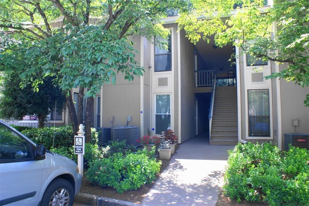 6208 Woodmont Boulevard, Peachtree Corners, GA 30092 — most recent listing photo