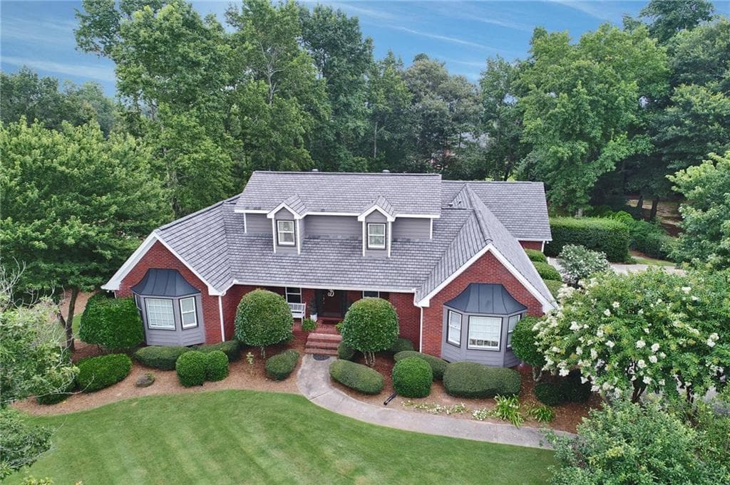 5 bedroom, 3,631 sq ft single family residence sold at 2585 Ginger Drive, Buford, GA 30519