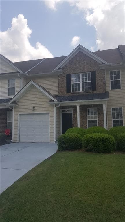 3 bedroom, 1,817 sq ft townhouse sold at 2926 Greyhawk Lane, Cumming, GA 30040