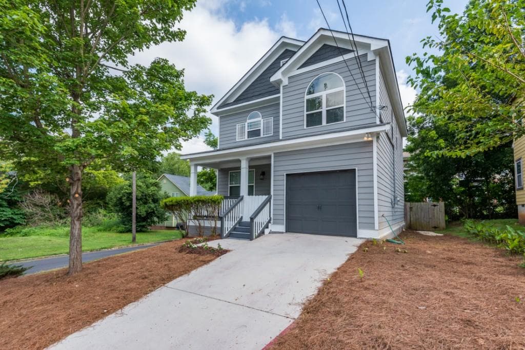 3 bedroom, 1,534 sq ft single family residence sold at 617 Jones Avenue, Atlanta, GA 30314