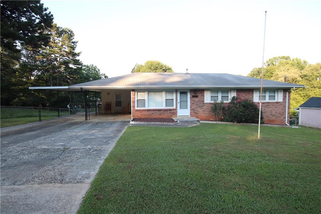 65 Cherry Street, Toccoa, GA 30577 — most recent listing photo