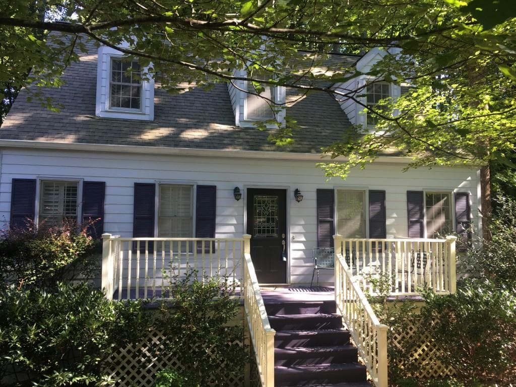 4042 Hampton Court, Marietta, GA 30062 — most recent listing photo