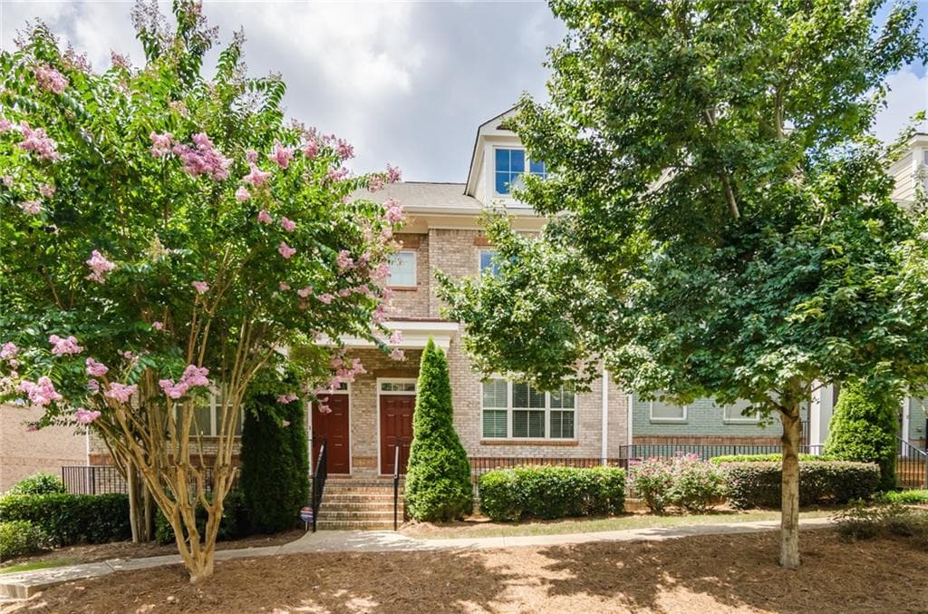 8080 Willoughby Court, Alpharetta, GA 30005 — most recent listing photo
