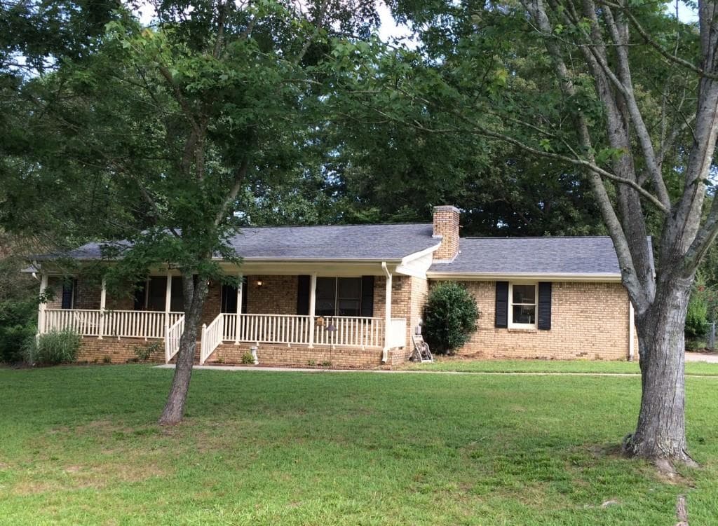 3 bedroom, 1,160 sq ft single family residence sold at 1409 Cherokee Trail, Lawrenceville, GA 30043