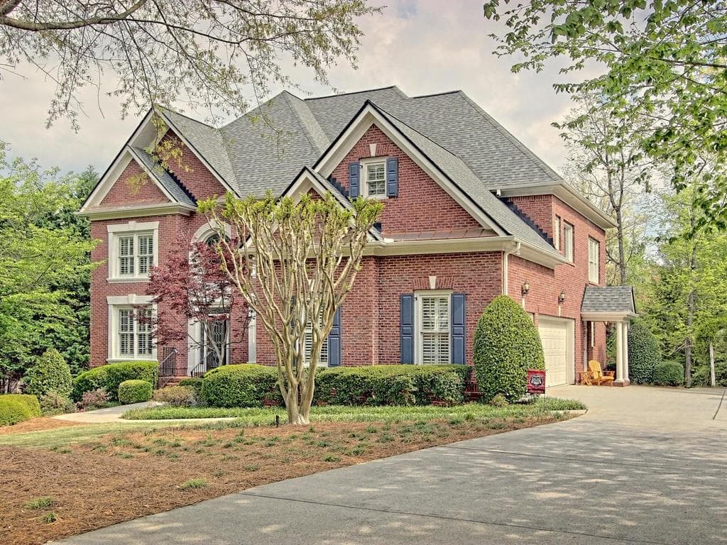 7330 Laurel Oak Drive, Suwanee, GA 30024 — most recent listing photo