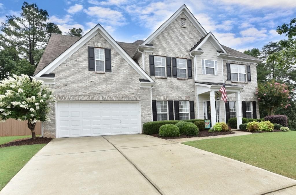 4 bedroom, 2,884 sq ft single family residence sold at 549 Morning Place Way, Suwanee, GA 30024