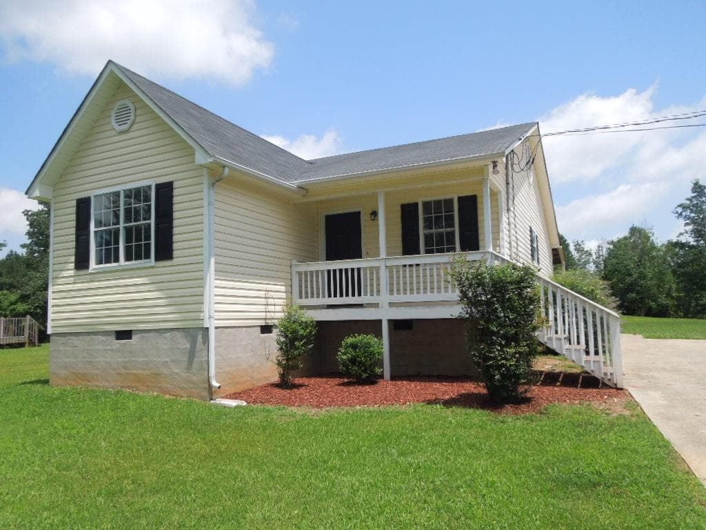 40 Horseshow Road, Adairsville, GA 30103 — most recent listing photo