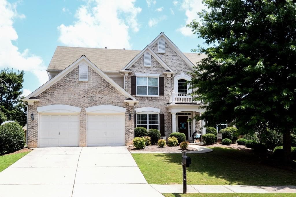 4 bedroom, 2,837 sq ft single family residence sold at 3820 Calomel Drive, Cumming, GA 30040