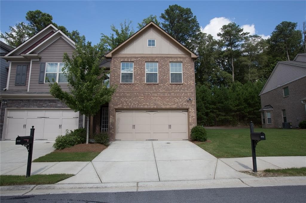 3 bedroom, 1,992 sq ft townhouse sold at 3932 Brockenhurst Drive, Buford, GA 30519