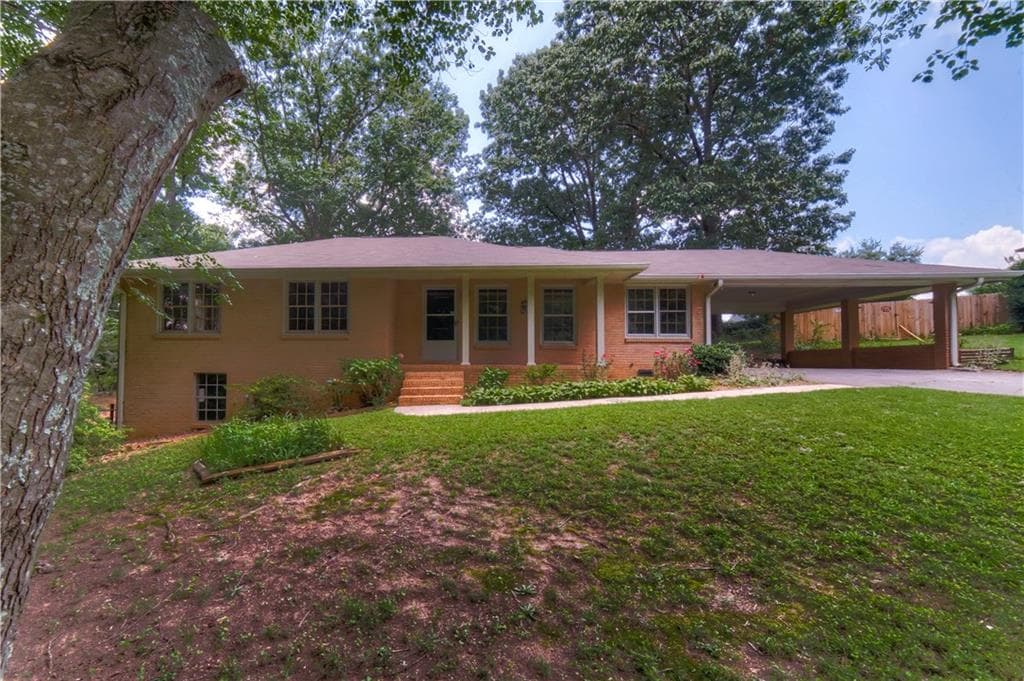 988 Gunter Circle, Lawrenceville, GA 30043 — most recent listing photo