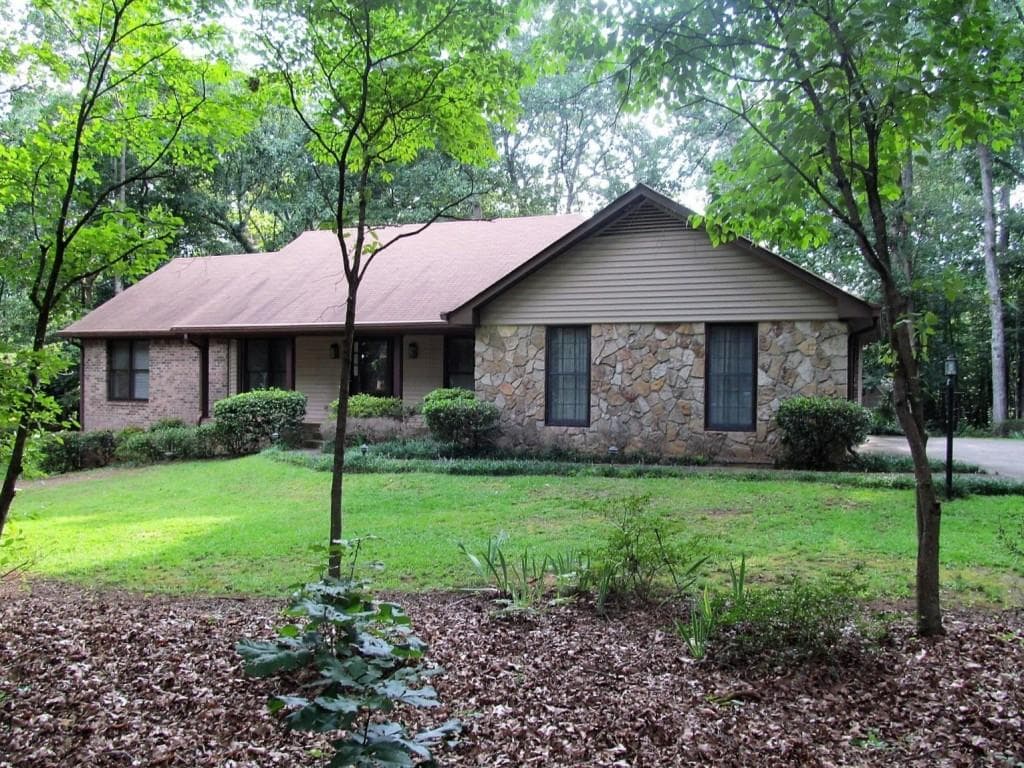 580 Upper Hembree Road, Roswell, GA 30076 — most recent listing photo