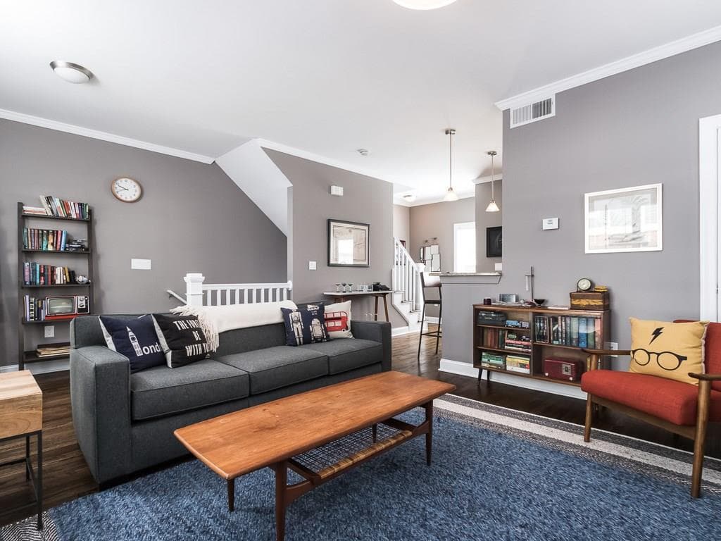 2 bedroom, 1,172 sq ft townhouse sold at 304 Carlyle Park Drive, Atlanta, GA 30307