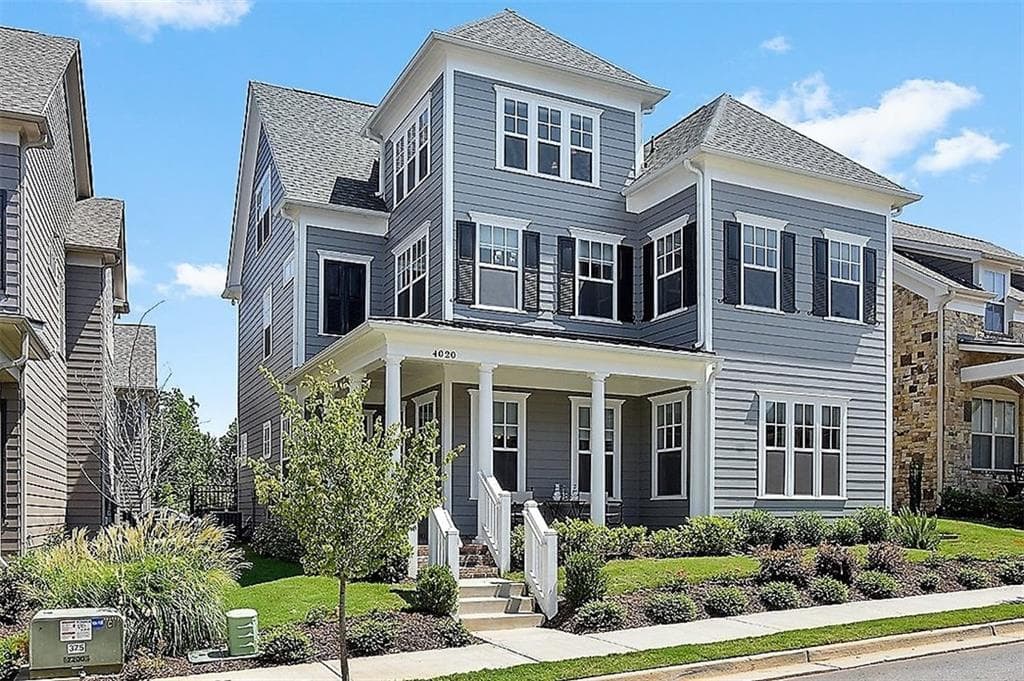 5 bedroom, 4,011 sq ft single family residence sold at 4020 Declaration Drive, Roswell, GA 30076