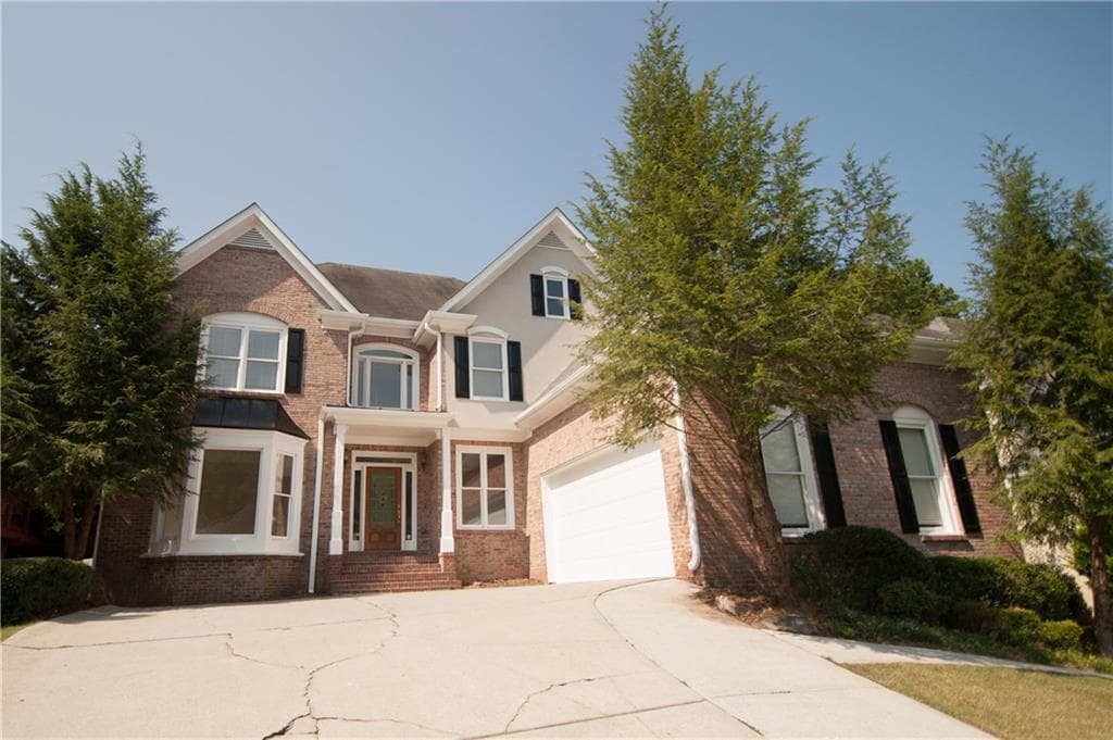 6 bedroom, 3,788 sq ft single family residence sold at 110 Belmont Place, Roswell, GA 30076