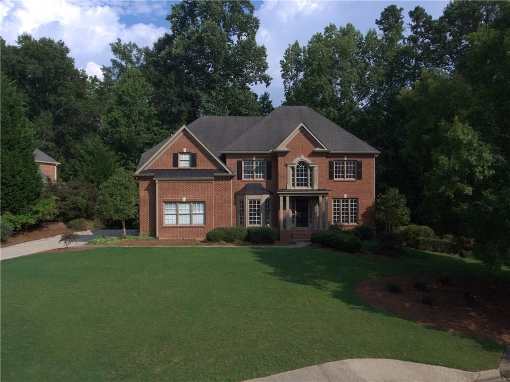 5 bedroom, 4,505 sq ft single family residence sold at 7435 Richmond Way, Cumming, GA 30040