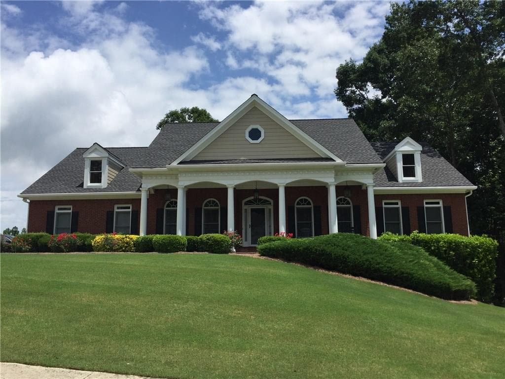 3 bedroom, 4,229 sq ft single family residence sold at 3632 Ivy Ridge Court, Buford, GA 30519