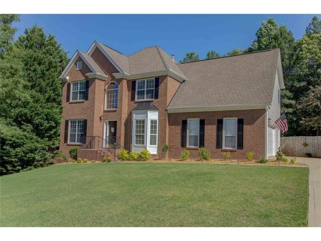 5 bedroom, 3,023 sq ft single family residence sold at 4371 Watley Place, Hoschton, GA 30548