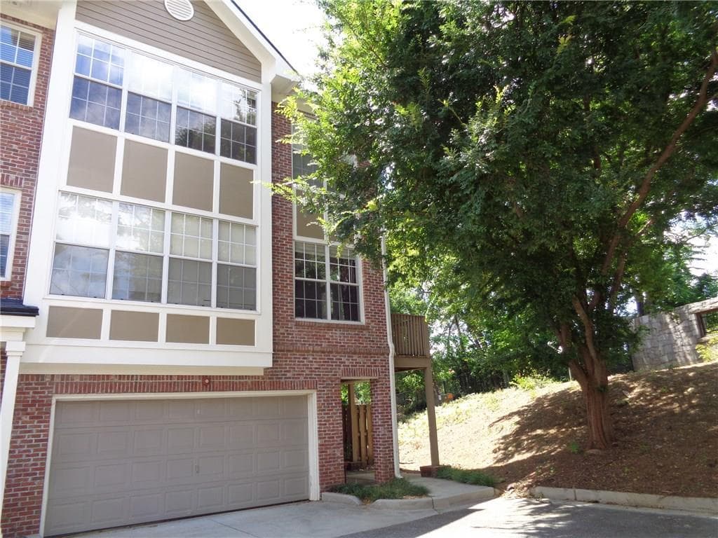 445 Sessions Street 401, Marietta, GA 30060 — most recent listing photo