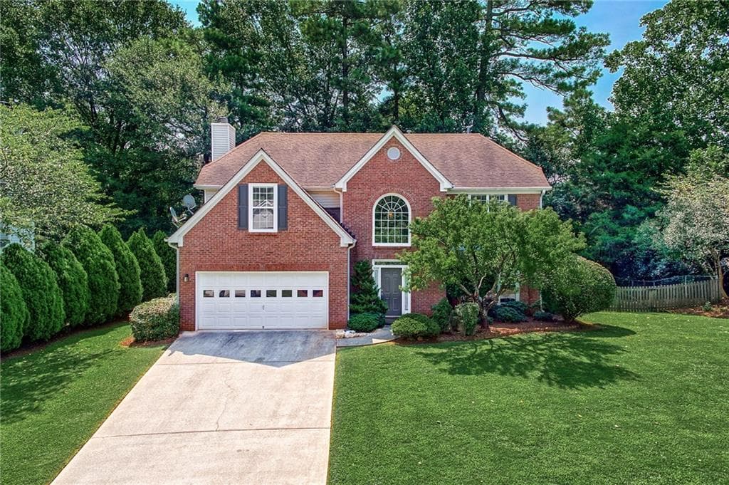 4 bedroom, 2,906 sq ft single family residence sold at 580 JAMES LEE Drive, Suwanee, GA 30024
