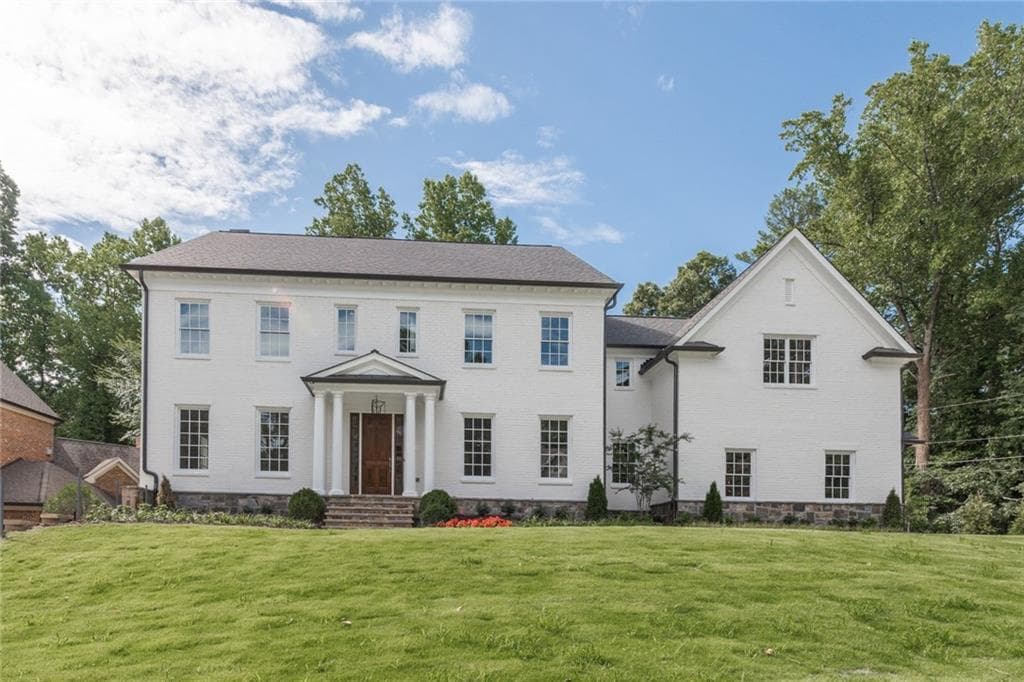5 bedroom, 5,260 sq ft single family residence sold at 485 Windsor Parkway, Atlanta, GA 30342
