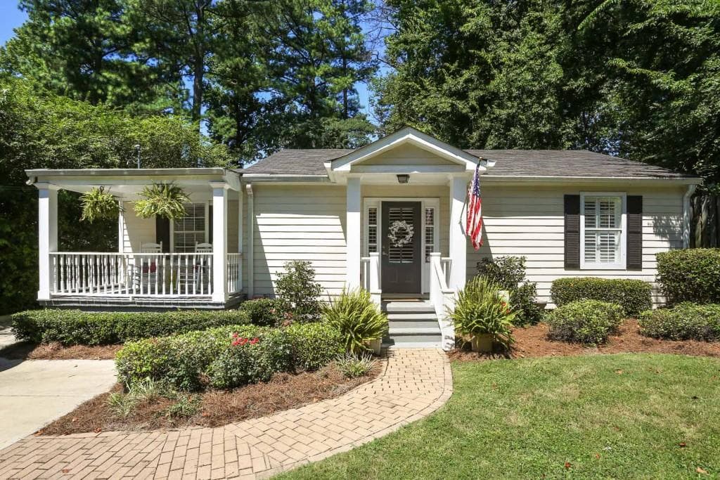 2976 Surrey Lane, Brookhaven, GA 30341 — most recent listing photo