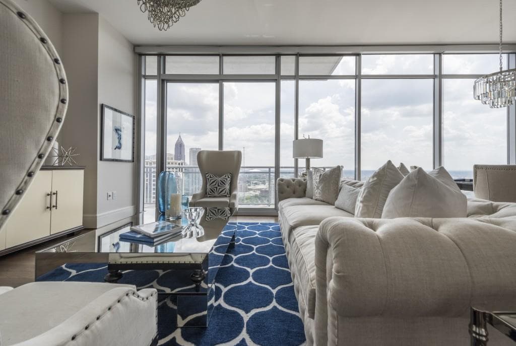 2 bedroom, 1,992 sq ft condominium sold at 1065 Peachtree Street 2803, Atlanta, GA 30309
