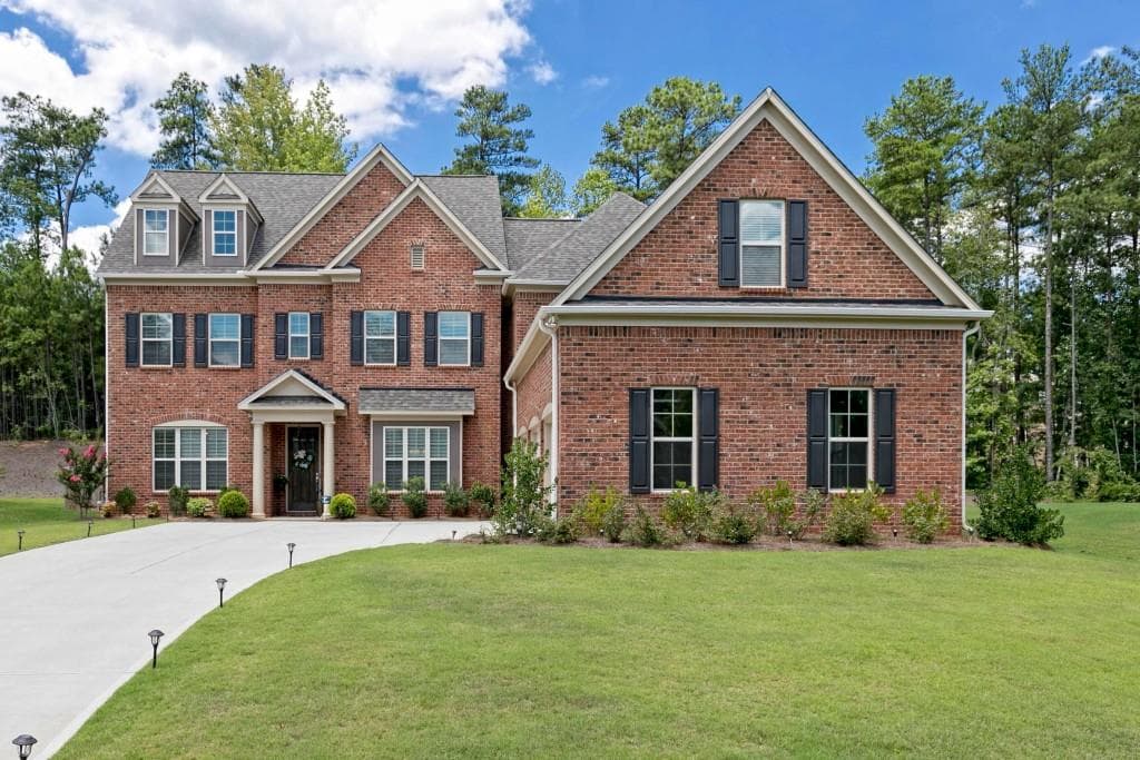 5 bedroom, 4,171 sq ft single family residence sold at 2719 Bowmore Court, Acworth, GA 30101