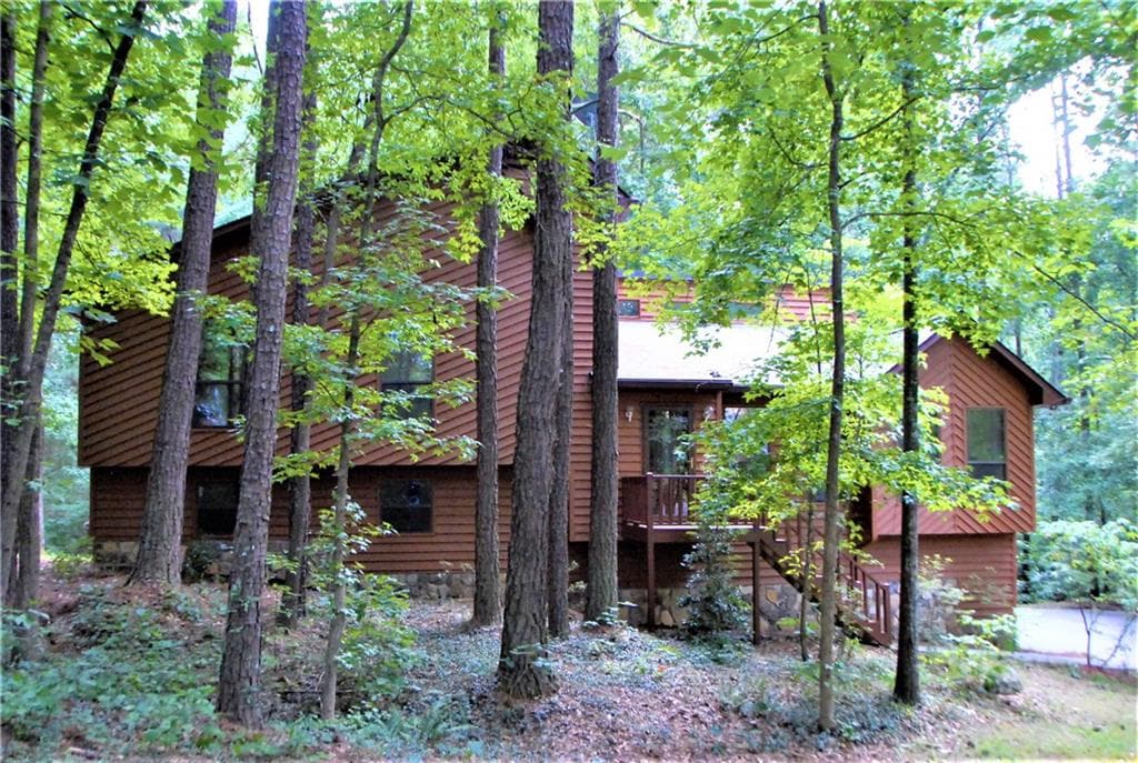 4 bedroom, 2,292 sq ft single family residence sold at 439 Sweetgum Drive, Woodstock, GA 30188