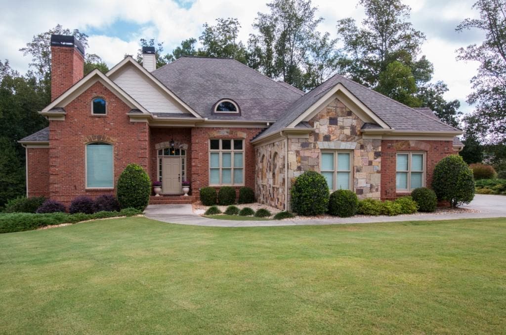 5 bedroom, 3,650 sq ft single family residence sold at 404 Addie Lane, Canton, GA 30115