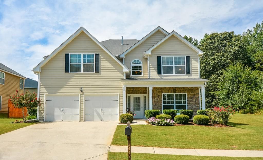 5 bedroom, 2,948 sq ft single family residence sold at 4442 Mill Farm Lane, Buford, GA 30519