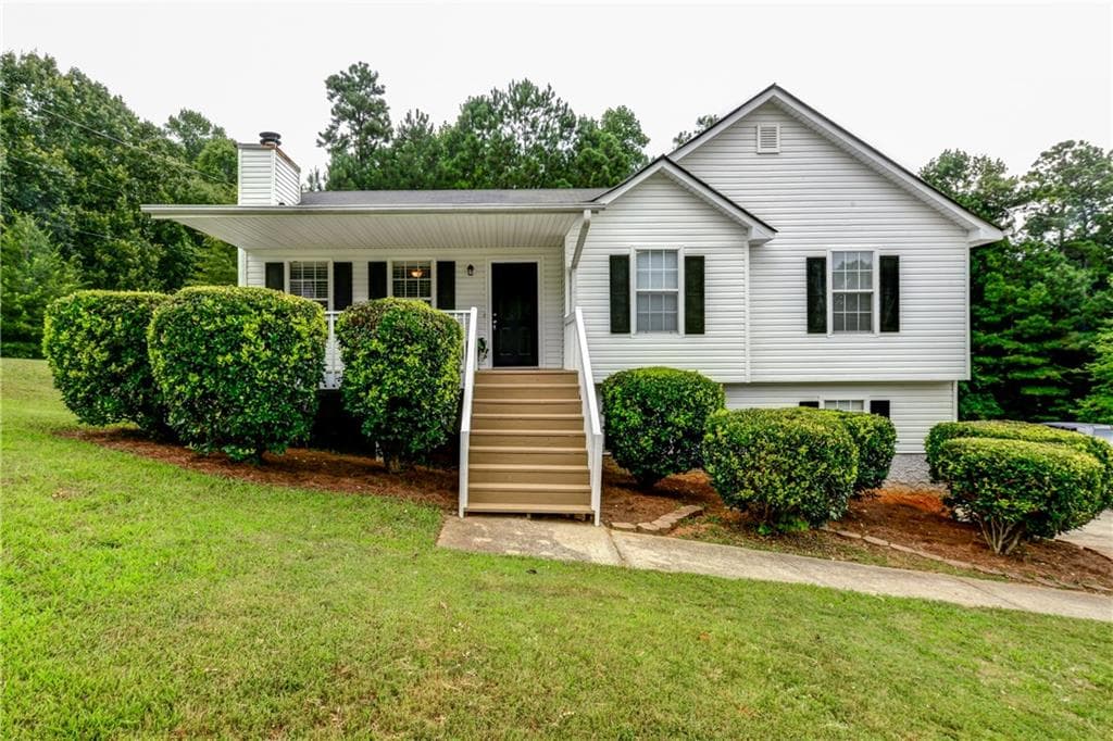 111 Lovejoy Circle, Powder Springs, GA 30127 — most recent listing photo