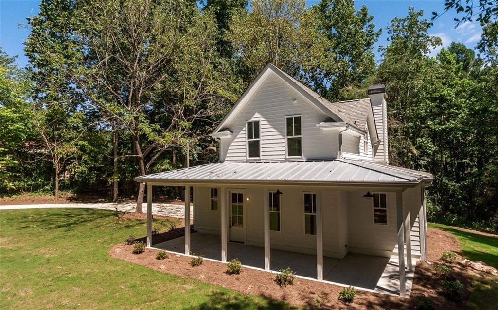 3 bedroom, 2,200 sq ft single family residence sold at 6716 Vaughn Road, Canton, GA 30115