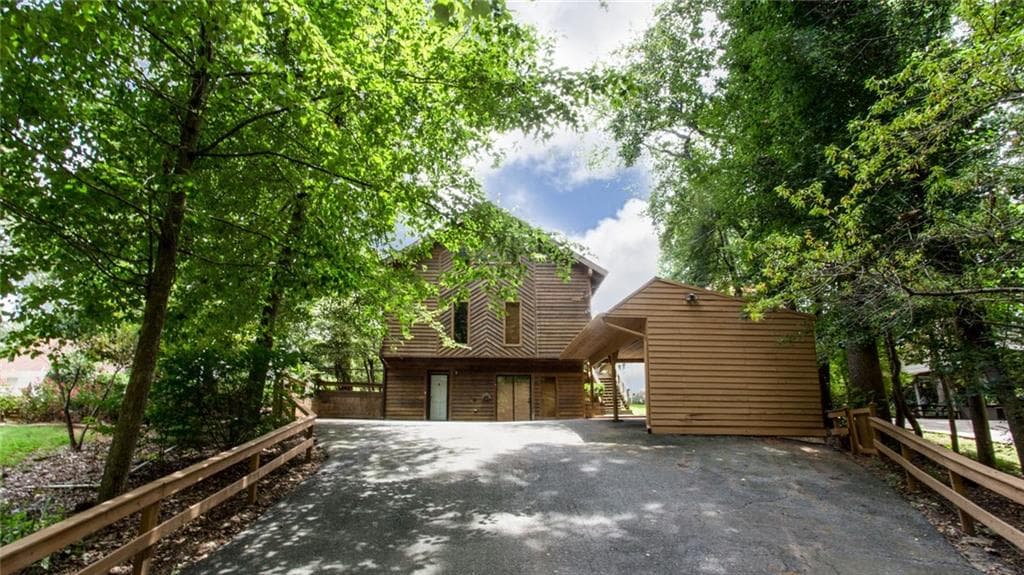 5465 Young Deer Drive, Cumming, GA 30041 — most recent listing photo