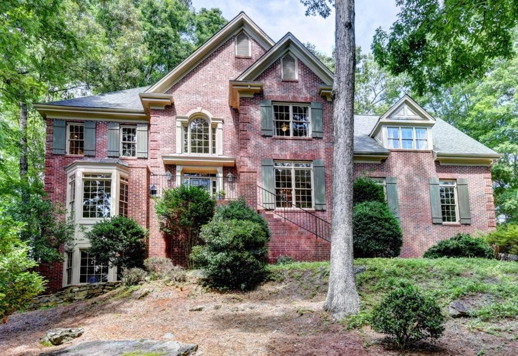 6 bedroom single family residence sold at 410 Covington Cove, Johns Creek, GA 30022