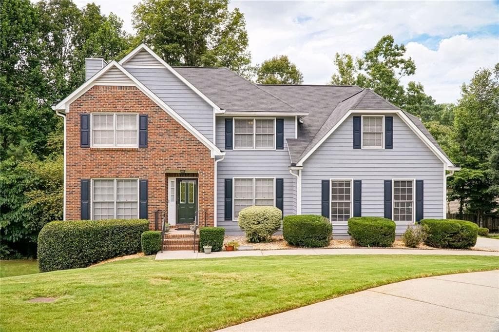 4 bedroom, 3,554 sq ft single family residence sold at 1484 BEECHUM WOODS Court, Lawrenceville, GA 30043