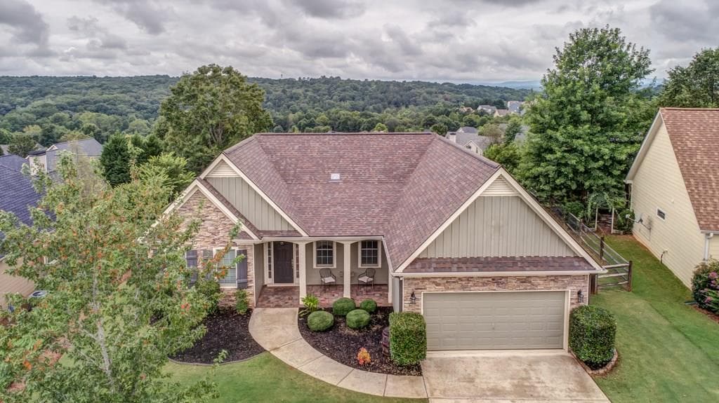 3 bedroom, 1,770 sq ft single family residence sold at 223 Mountain Vista Boulevard, Canton, GA 30115