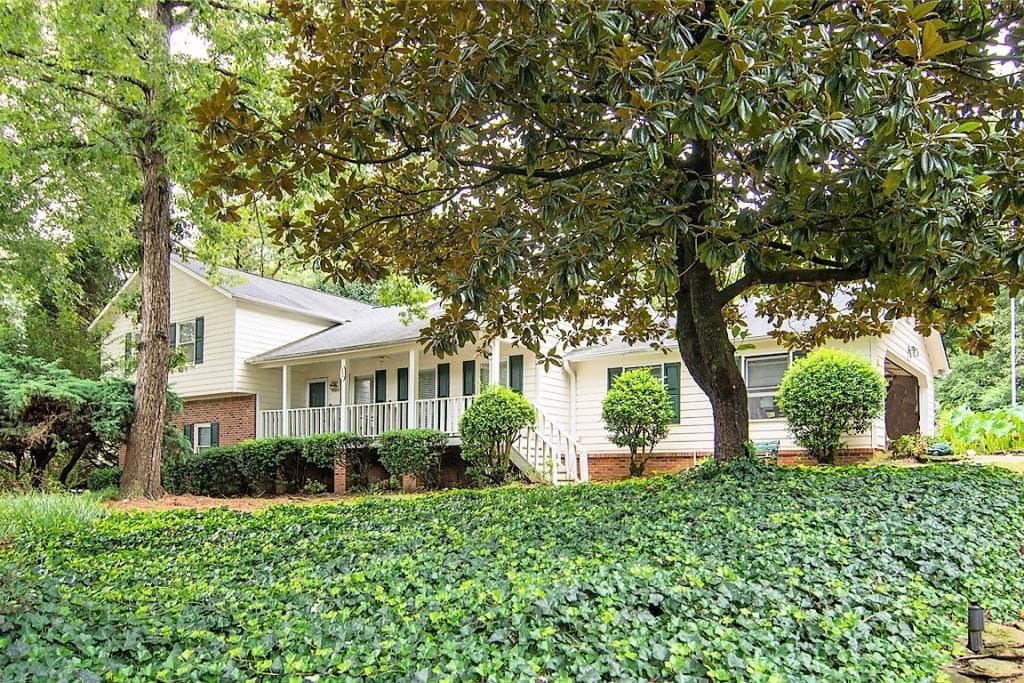 5 bedroom, 2,765 sq ft single family residence sold at 260 Timber Laurel Lane, Lawrenceville, GA 30043