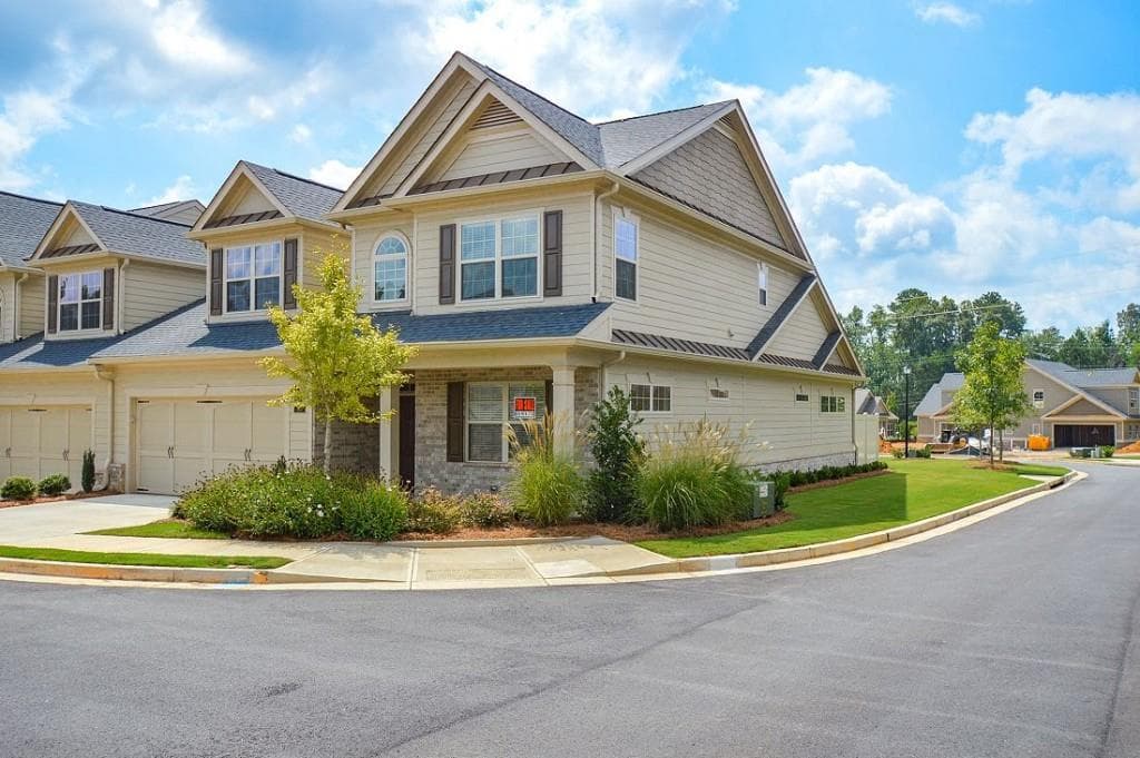 3 bedroom, 2,579 sq ft townhouse sold at 4655 Gosling Drive, Alpharetta, GA 30004