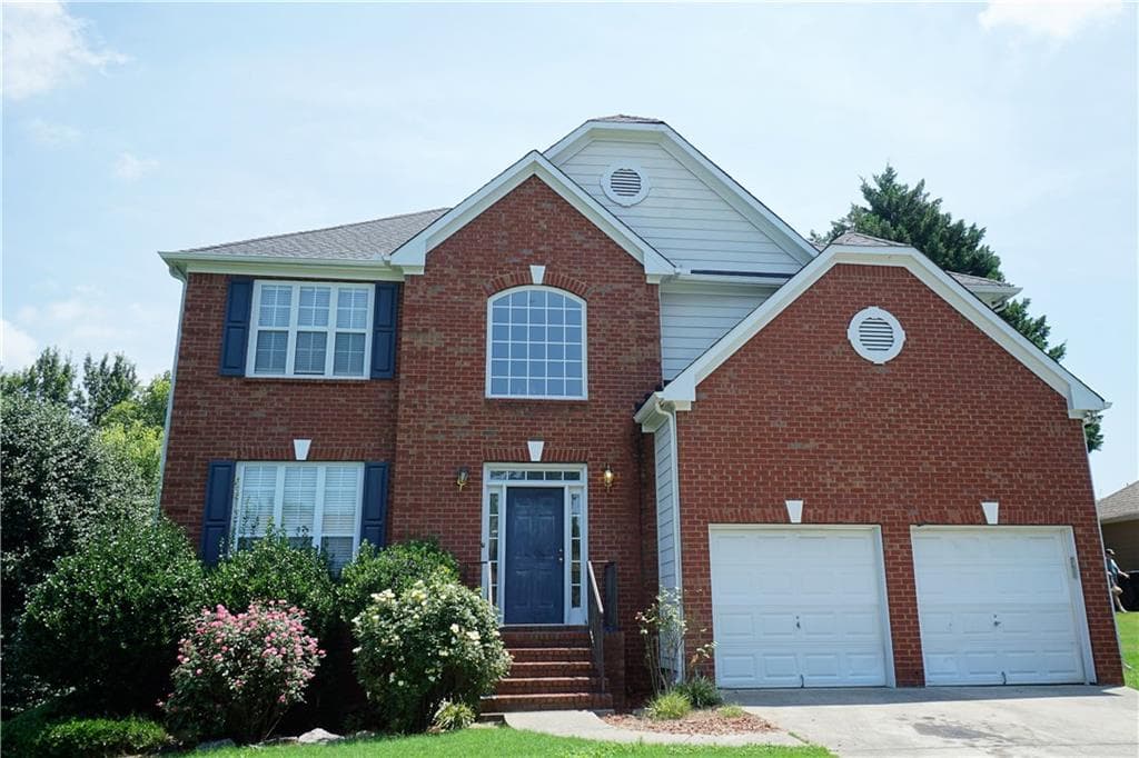 5 bedroom, 2,355 sq ft single family residence sold at 1620 Trellis Crossing, Alpharetta, GA 30004