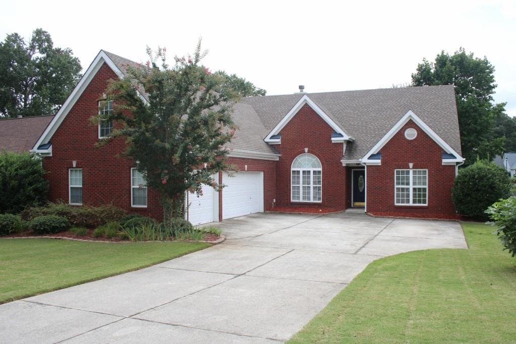 4 bedroom, 2,862 sq ft single family residence sold at 1256 Oakmont Ridge Drive, Lawrenceville, GA 30043