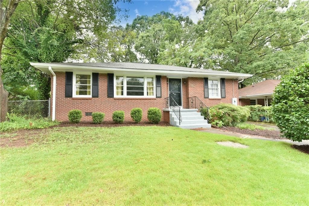 3 bedroom, 1,294 sq ft single family residence sold at 1507 May Avenue, Atlanta, GA 30316