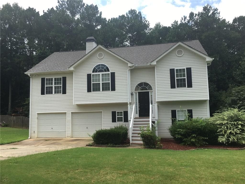 4 bedroom, 2,110 sq ft single family residence sold at 6069 Autumn View Trail, Acworth, GA 30101