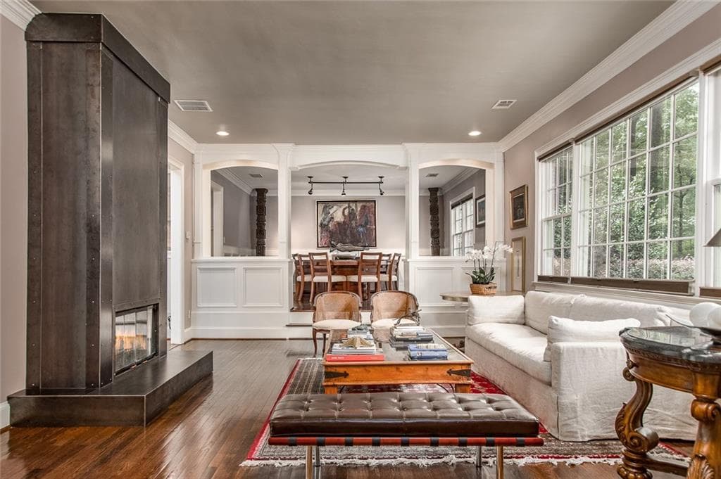 5 bedroom, 4,627 sq ft single family residence sold at 458 Hillside Drive, Atlanta, GA 30342