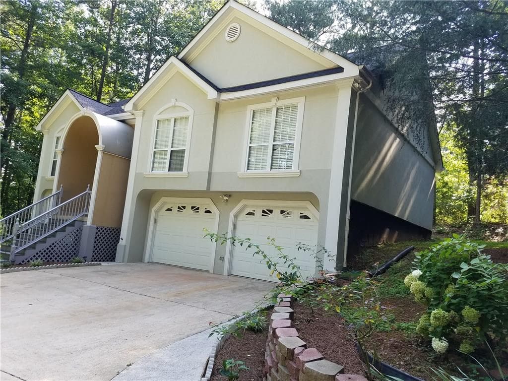6330 Hillcrest Way, Douglasville, GA 30135 — most recent listing photo