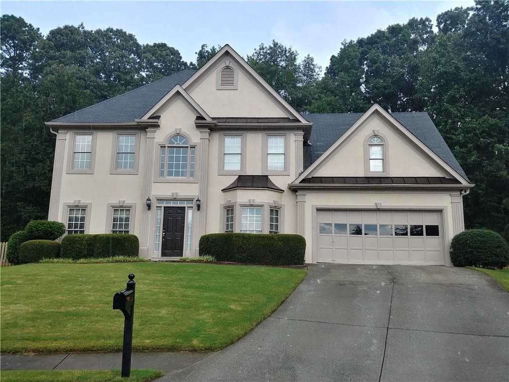 4 bedroom, 2,438 sq ft single family residence sold at 2898 Calhoun Square, Suwanee, GA 30024