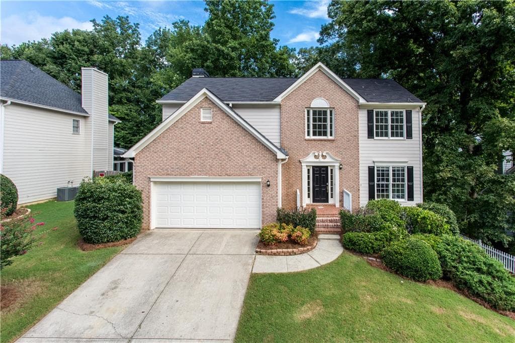 5 bedroom, 3,213 sq ft single family residence sold at 1539 Clydesdale Court, Suwanee, GA 30024