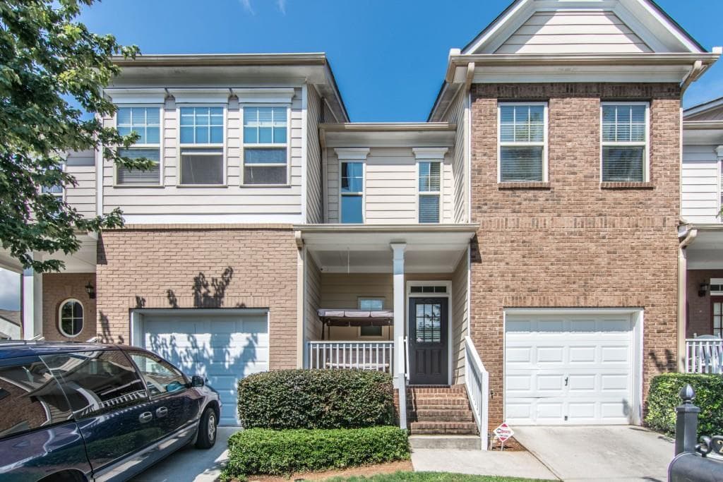 3 bedroom, 1,934 sq ft condominium sold at 2795 Daybreak Court, Suwanee, GA 30024
