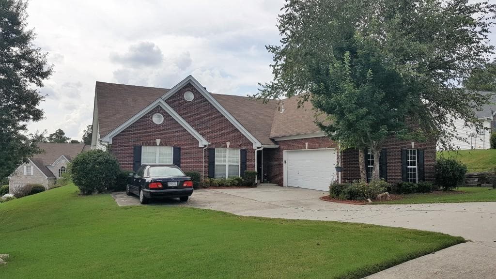 1413 Barrett Bluff Circle, Lawrenceville, GA 30045 — most recent listing photo