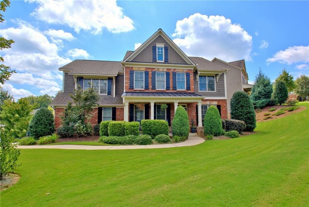 725 Lawton Bridge Road, Smyrna, GA 30082 — most recent listing photo