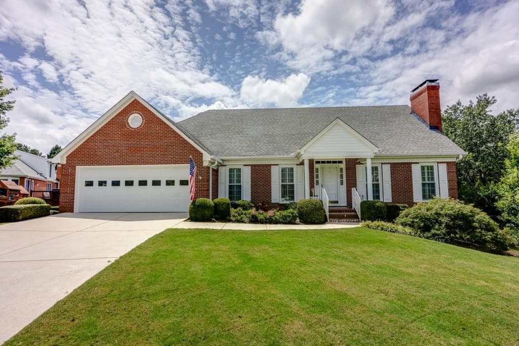 4 bedroom, 2,649 sq ft single family residence sold at 210 Kinderhill Court, Alpharetta, GA 30004